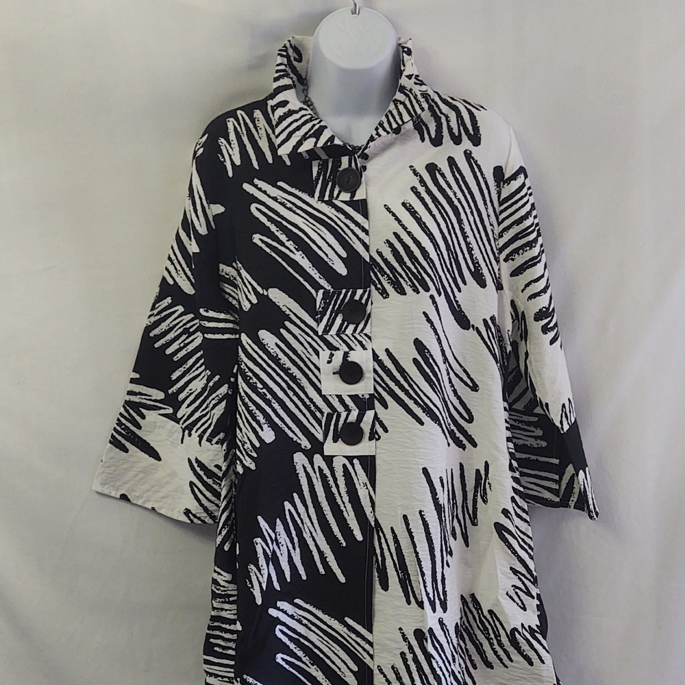 🆕 Damee NWT   DAMEE Top.  L. FINAL MARKDOWN